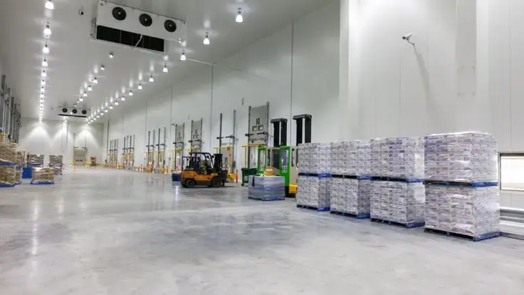 Gudang Pontianak Modern dengan Fasilitas Cold Storage